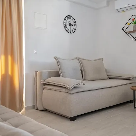 Apartment Sentic