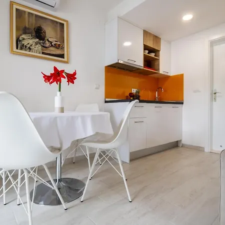 Sentic Appartement Neum