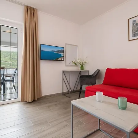 Sentic Apartment *
